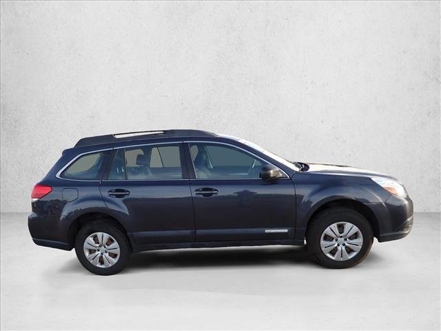 Used 2011 Subaru Outback 2.5i image 5