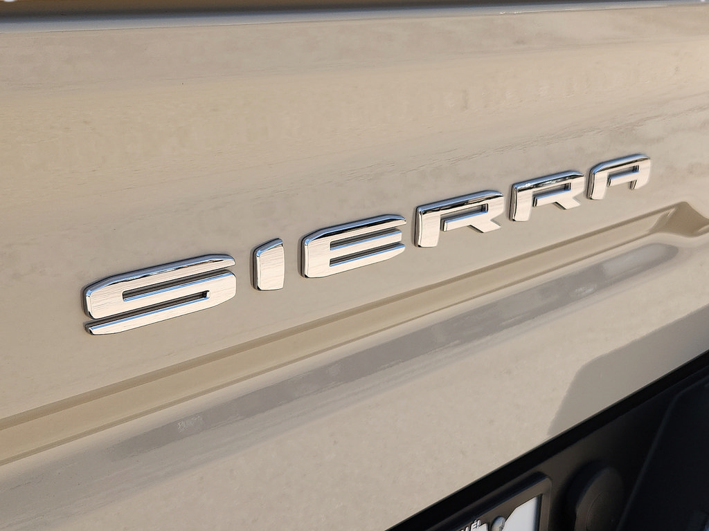 New 2026 GMC Sierra 1500 Pro w/ Graphite Edition AWD/4WD image 25