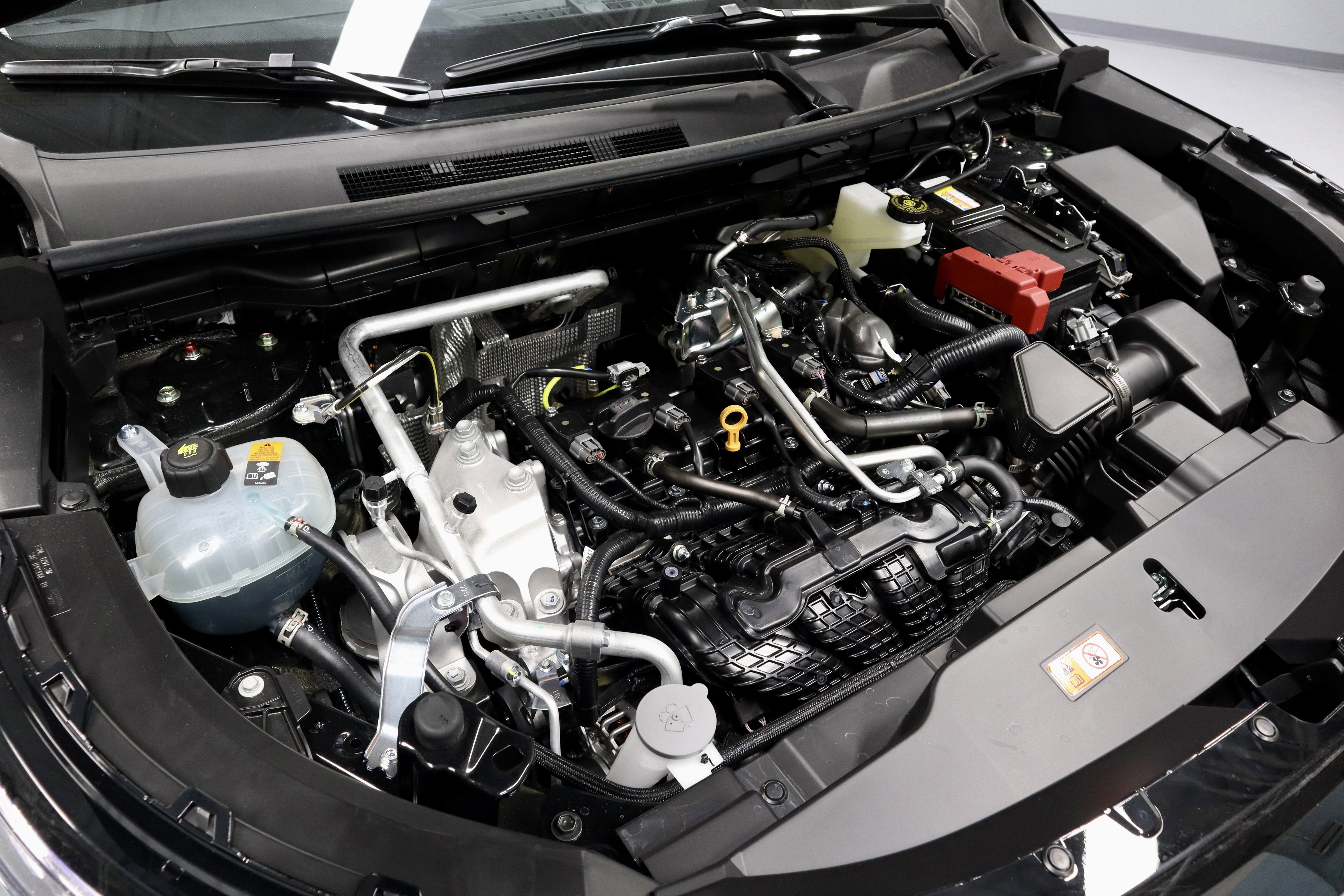 New 2025 Mitsubishi Outlander SE image 34