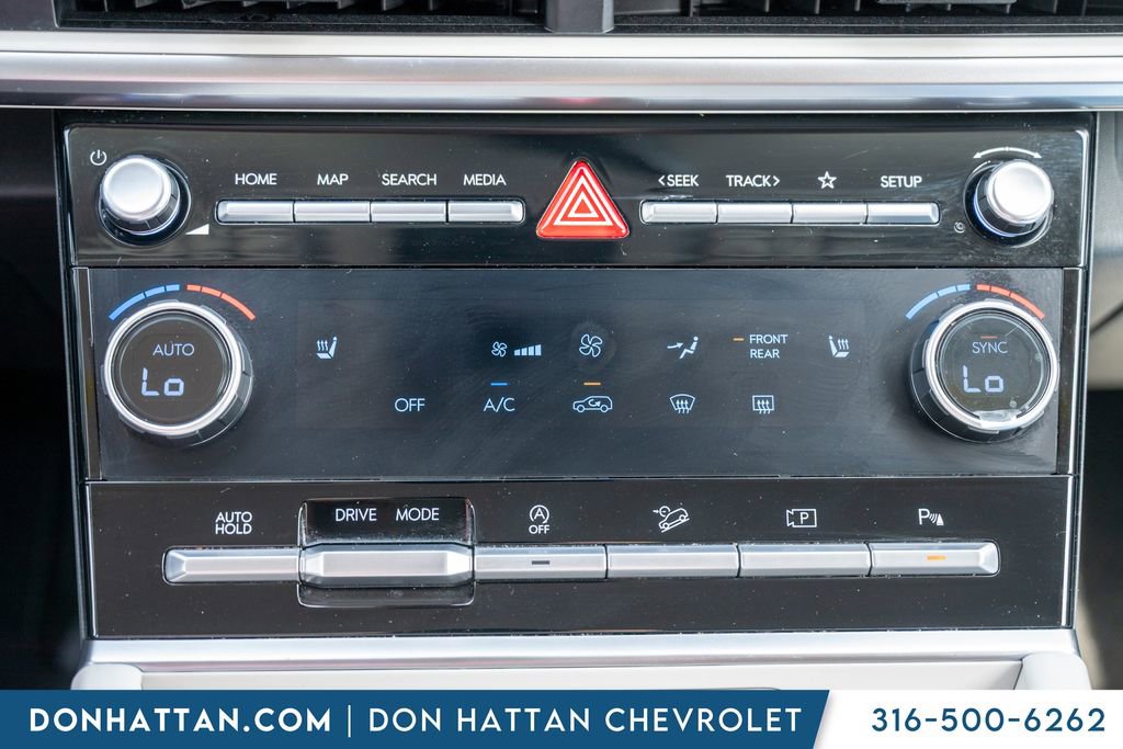 Used 2025 Hyundai Santa Fe SEL image 11