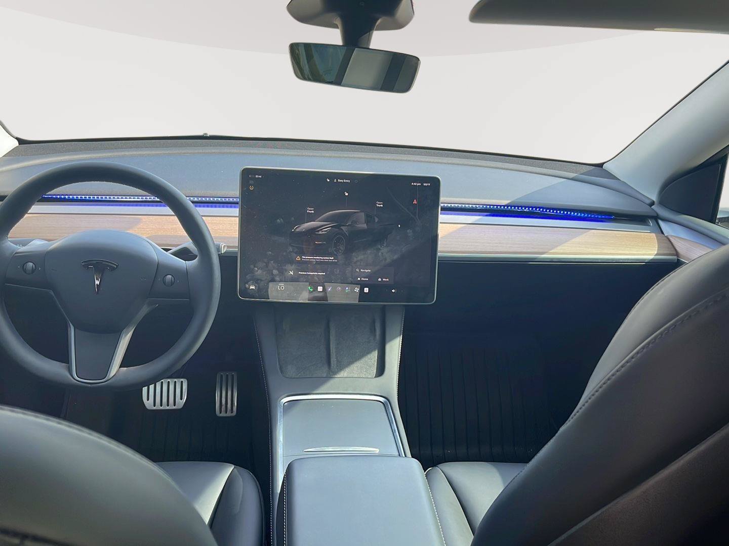 Used 2025 Tesla Model Y Performance AWD/4WD image 15