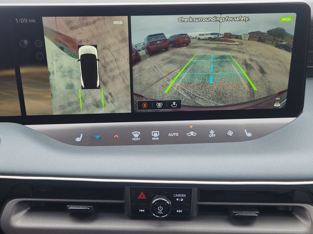 New 2026 Nissan Leaf Platinum+ w/ Cargo Package (Platinum+) image 13