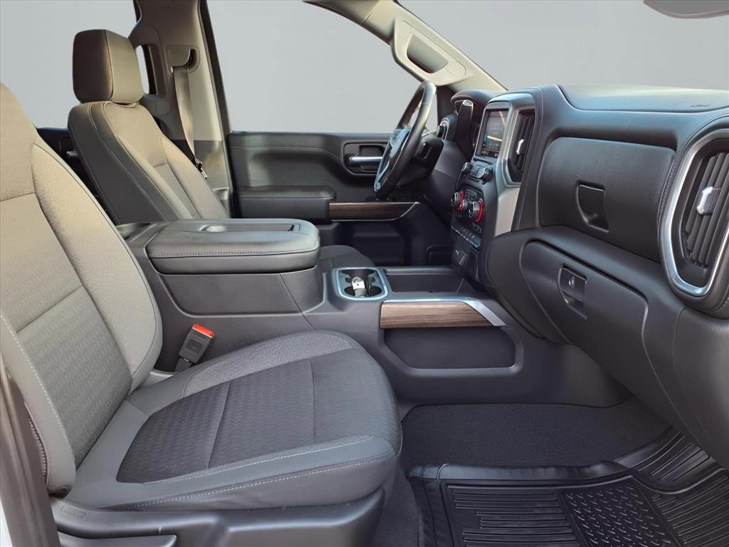 Used 2020 Chevrolet Silverado 1500 RST w/ Texas Edition image 13