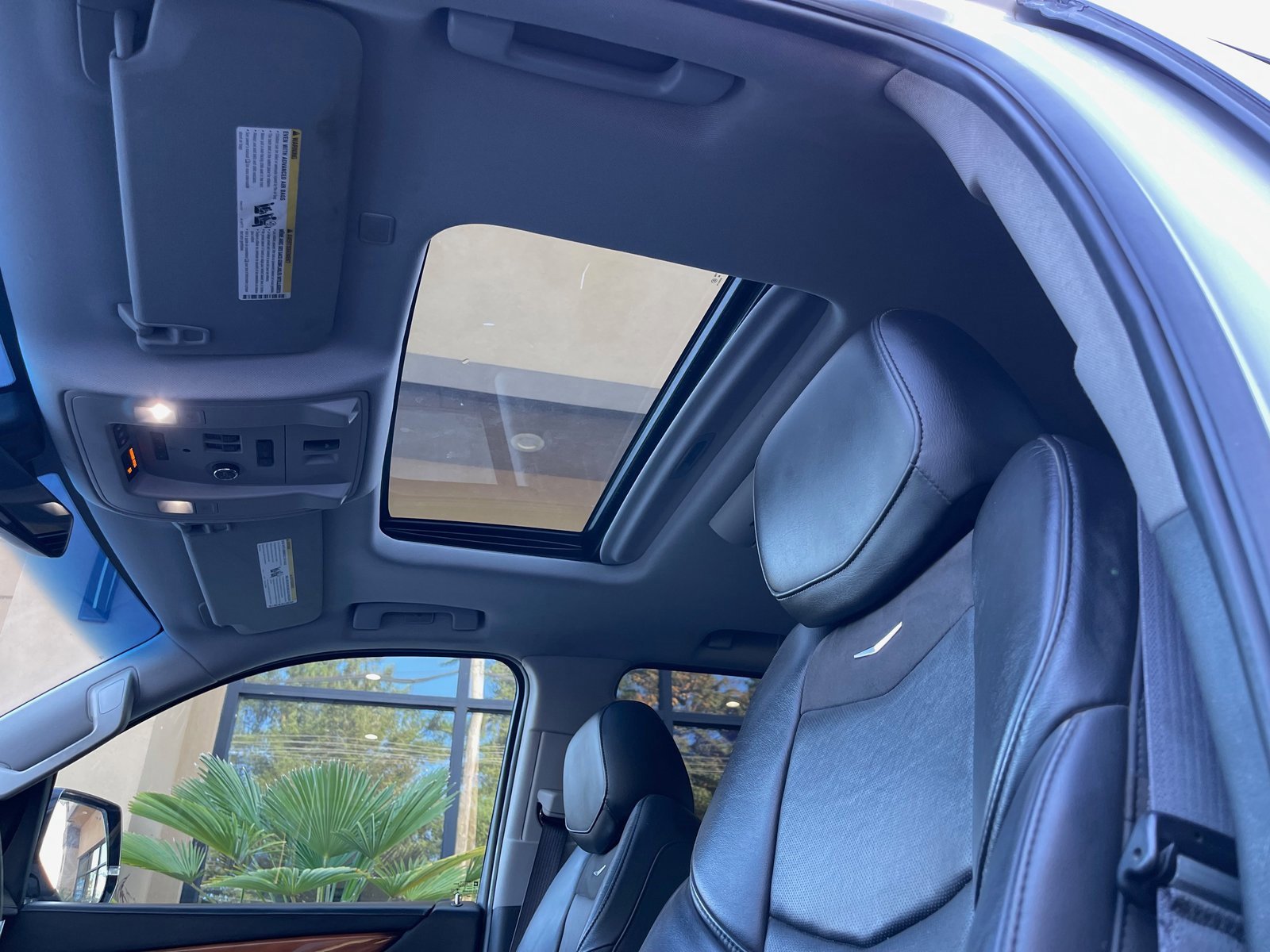 Used 2017 Cadillac Escalade Premium Luxury image 14