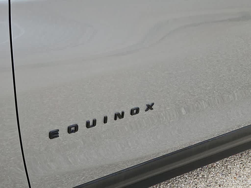 Used 2023 Chevrolet Equinox LS w/ LS Convenience Package FWD image 11