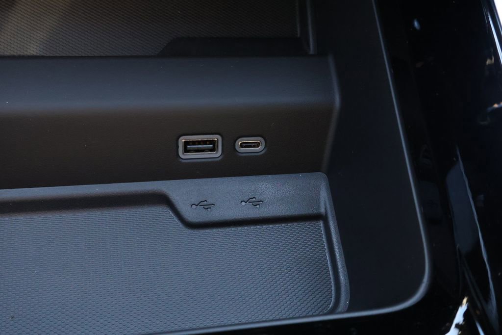 New 2026 Chevrolet Tahoe Premier image 32