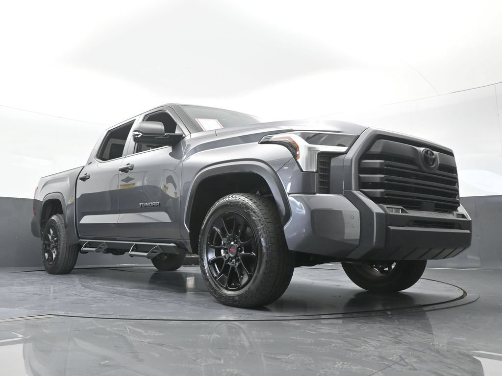 Used 2025 Toyota Tundra SR5 w/ SR5 Convenience Package AWD/4WD image 60