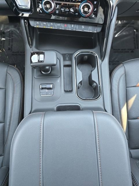 Used 2025 GMC Sierra 1500 AT4 w/ AT4 Premium Package image 40