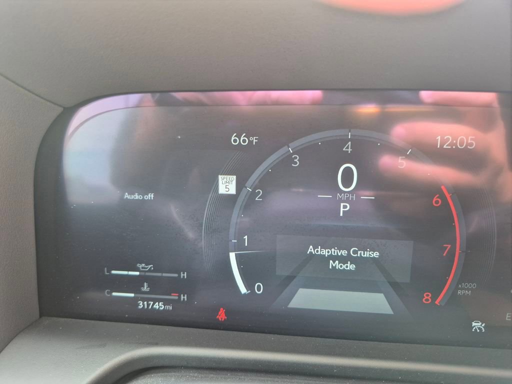 Used 2024 Lexus GX 550 w/ Accessory Package (Z1) image 27