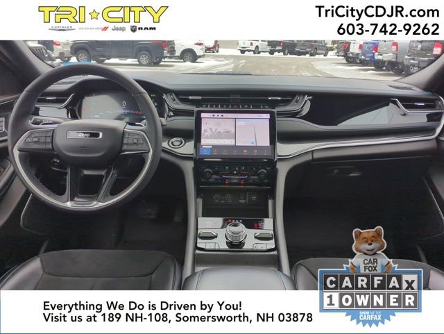 Used 2024 Jeep Grand Cherokee Trailhawk w/ Luxury Tech Group III image 19