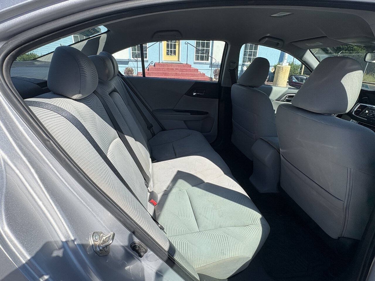 Used 2015 Honda Accord LX image 16