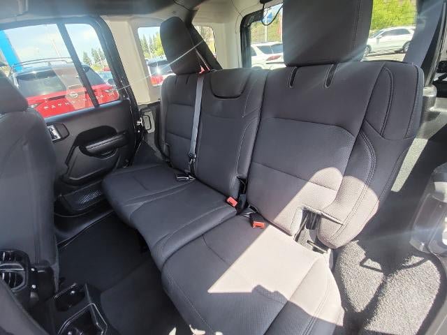 Used 2022 Jeep Wrangler Unlimited Sport AWD/4WD image 23