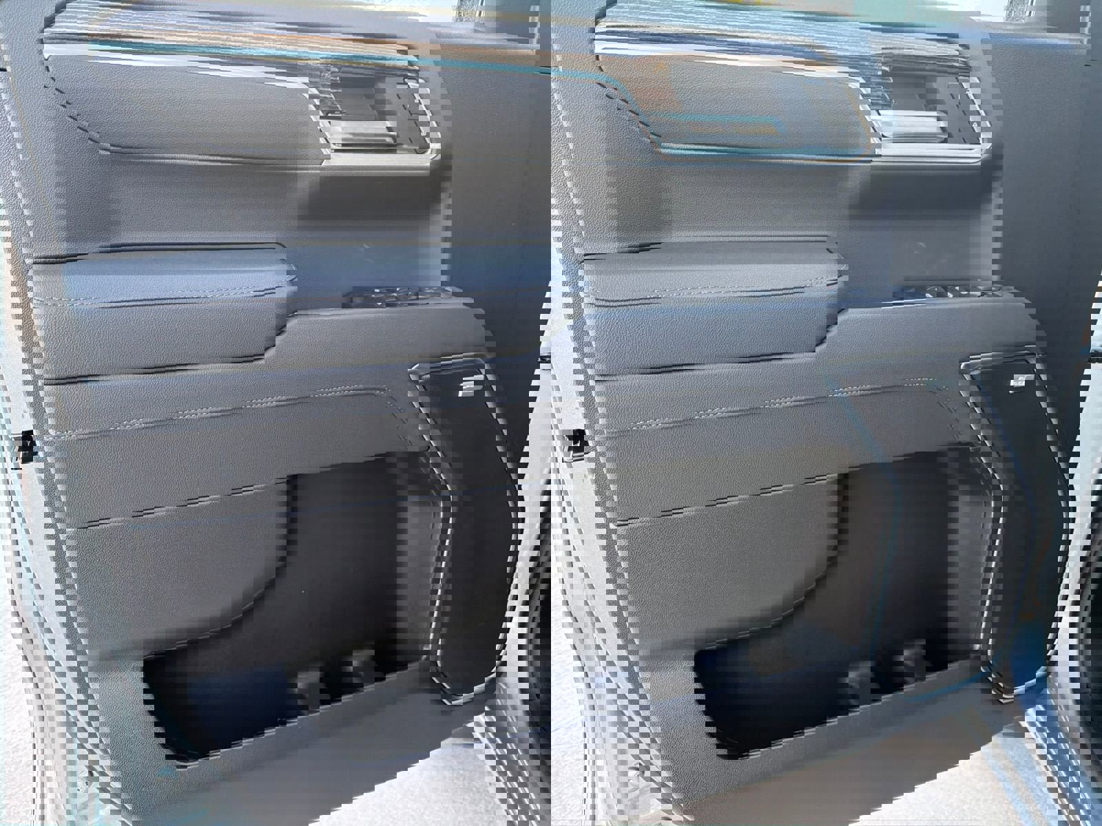 New 2026 GMC Sierra 1500 Elevation w/ Preferred Package image 13