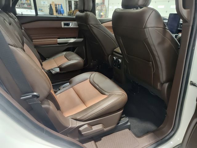 Used 2022 Ford Explorer King Ranch w/ Premium Technology Package AWD/4WD image 21