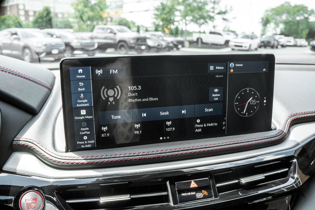 Used 2025 Acura MDX A-Spec AWD/4WD image 17