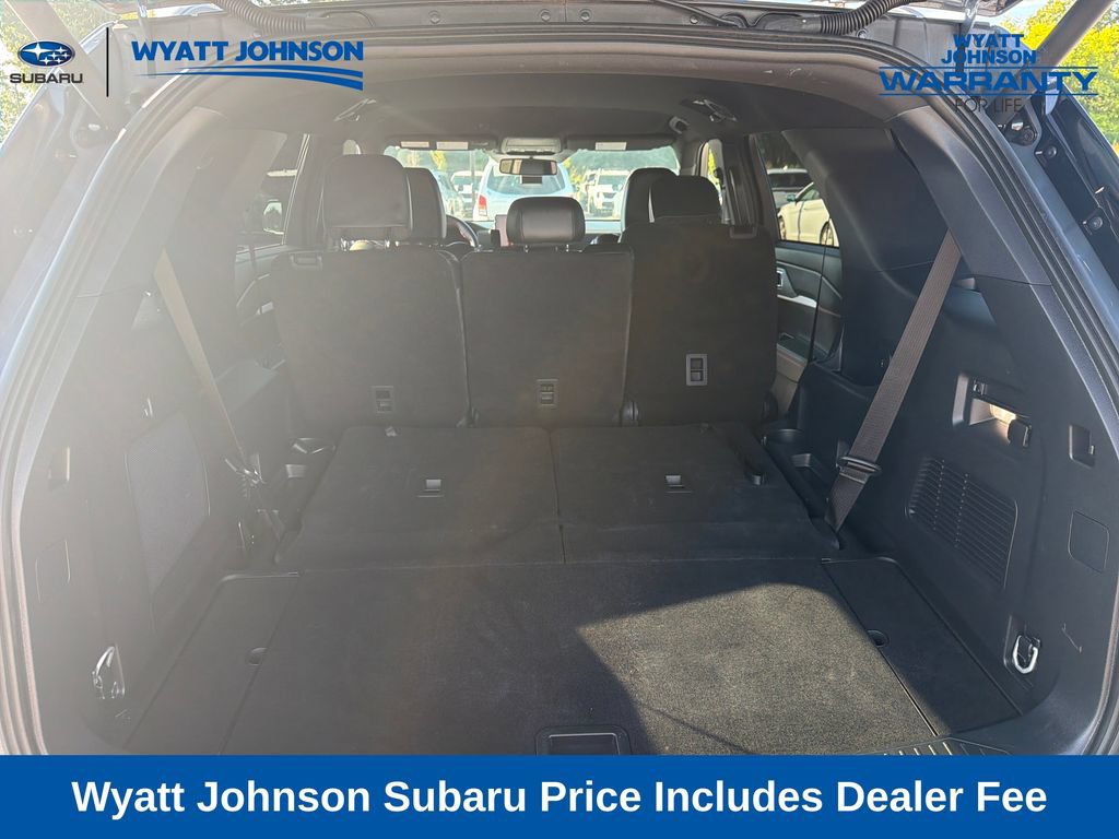 Used 2025 Ford Explorer ST-Line w/ Premium Package AWD/4WD image 31