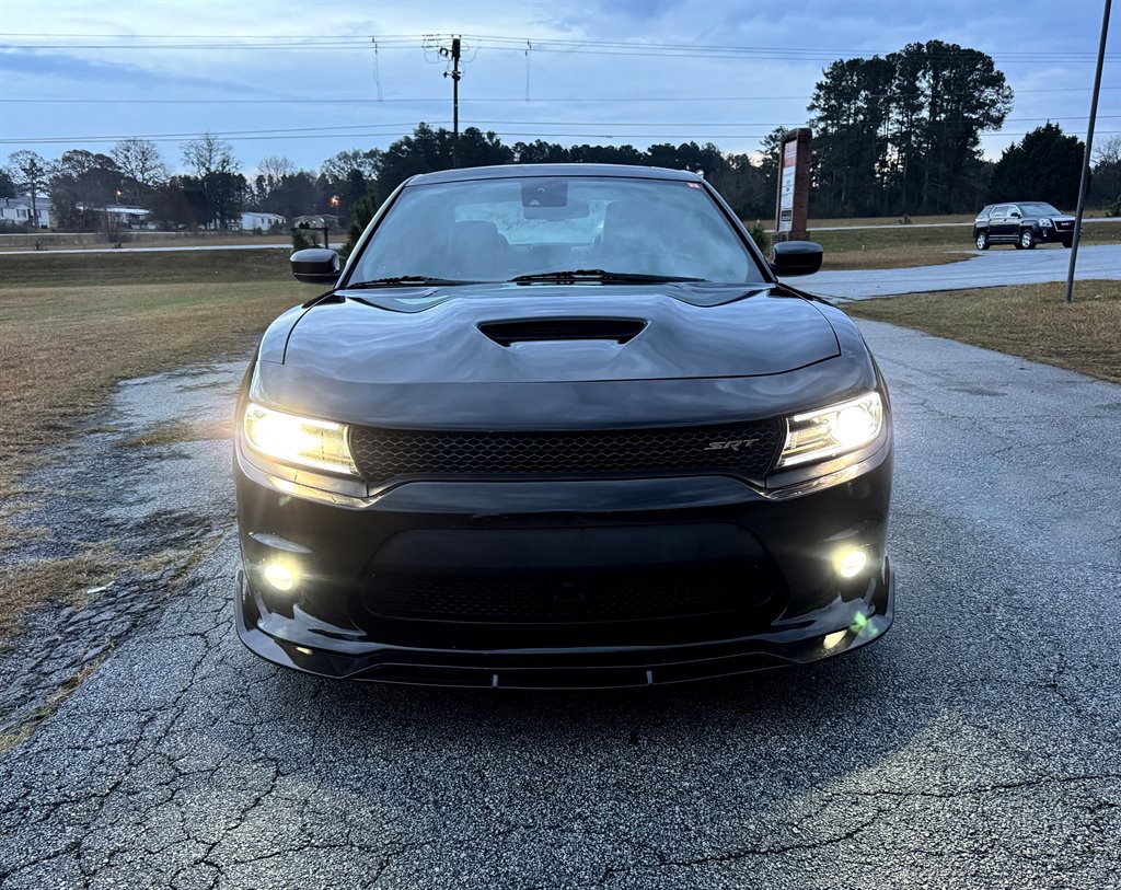 Used 2016 Dodge Charger SRT w/ Technology Group image 2