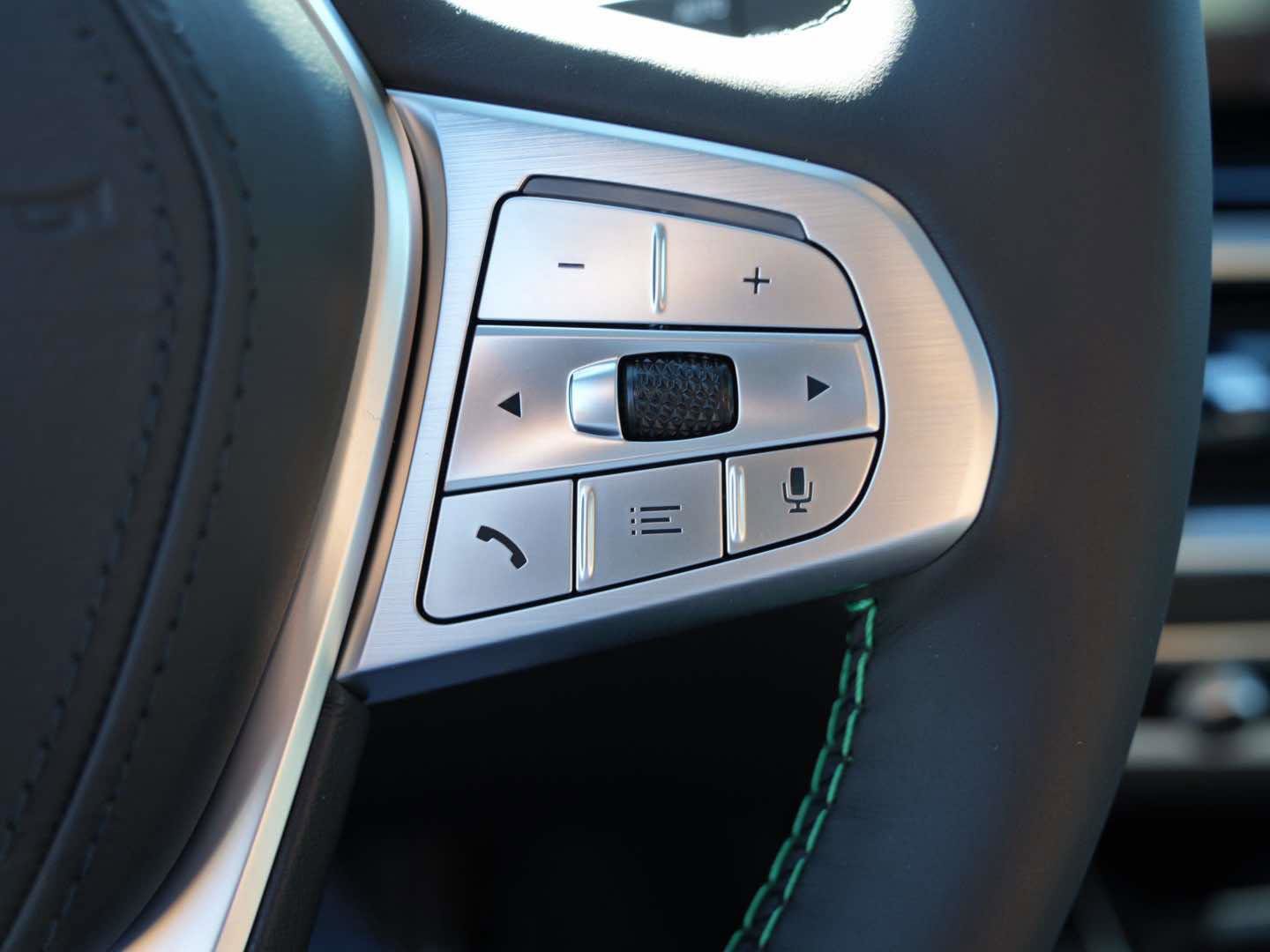 New 2026 BMW ALPINA XB7 image 26