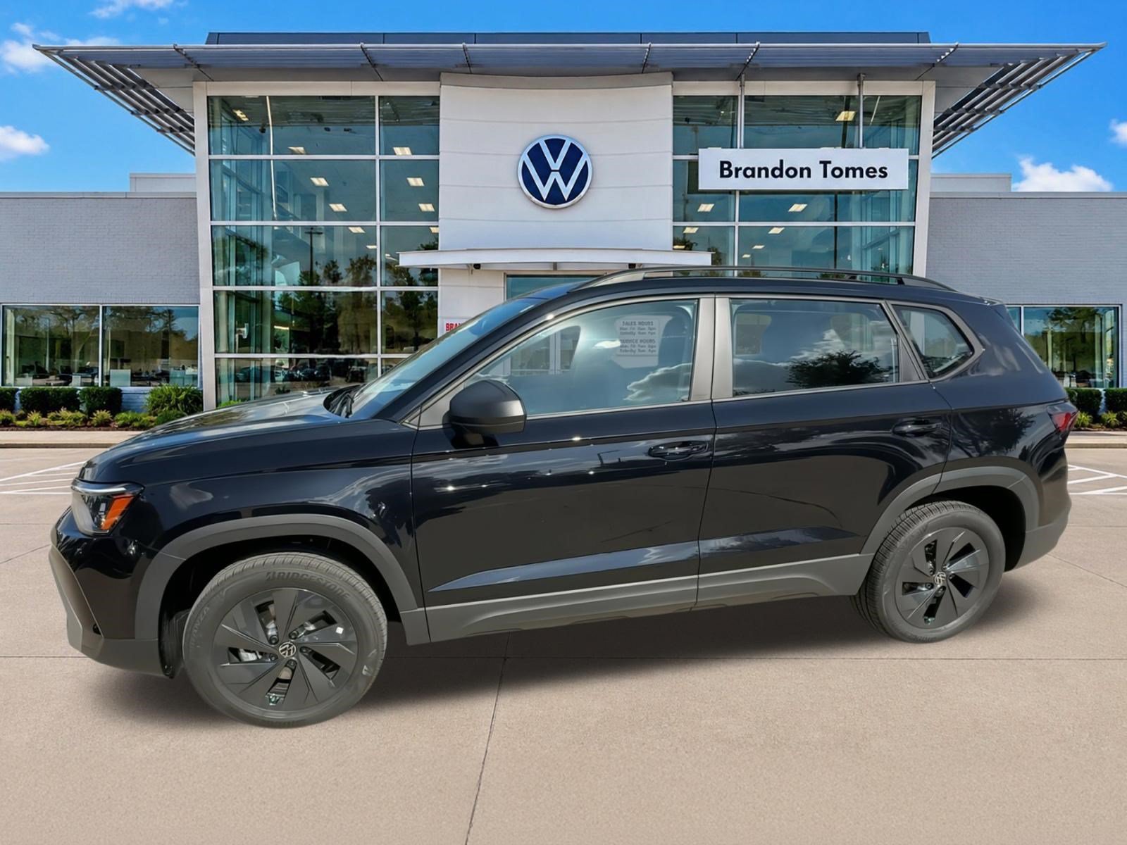 New 2027 Volkswagen Taos S FWD image 4