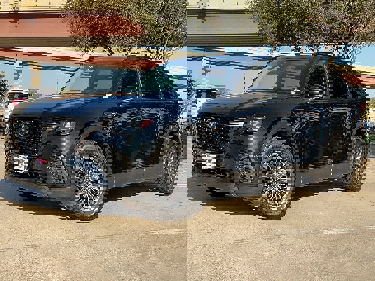 Used 2025 MAZDA CX-70 3.3 Turbo w/ Preferred Package image 2