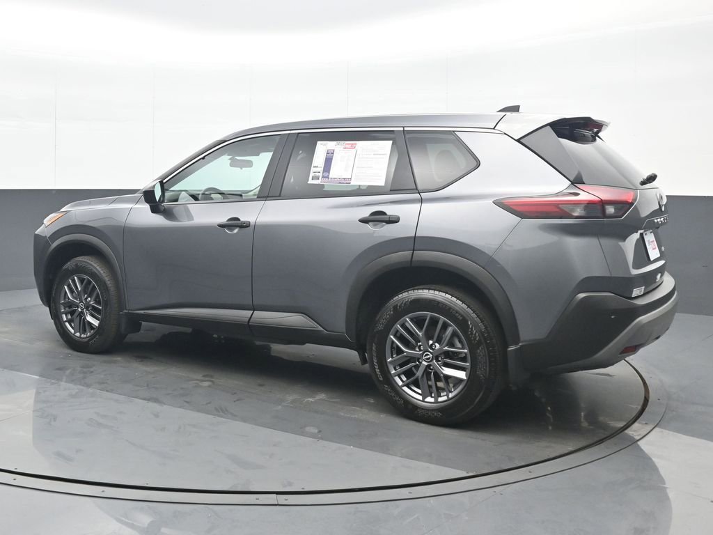 Used 2023 Nissan Rogue S AWD/4WD image 4