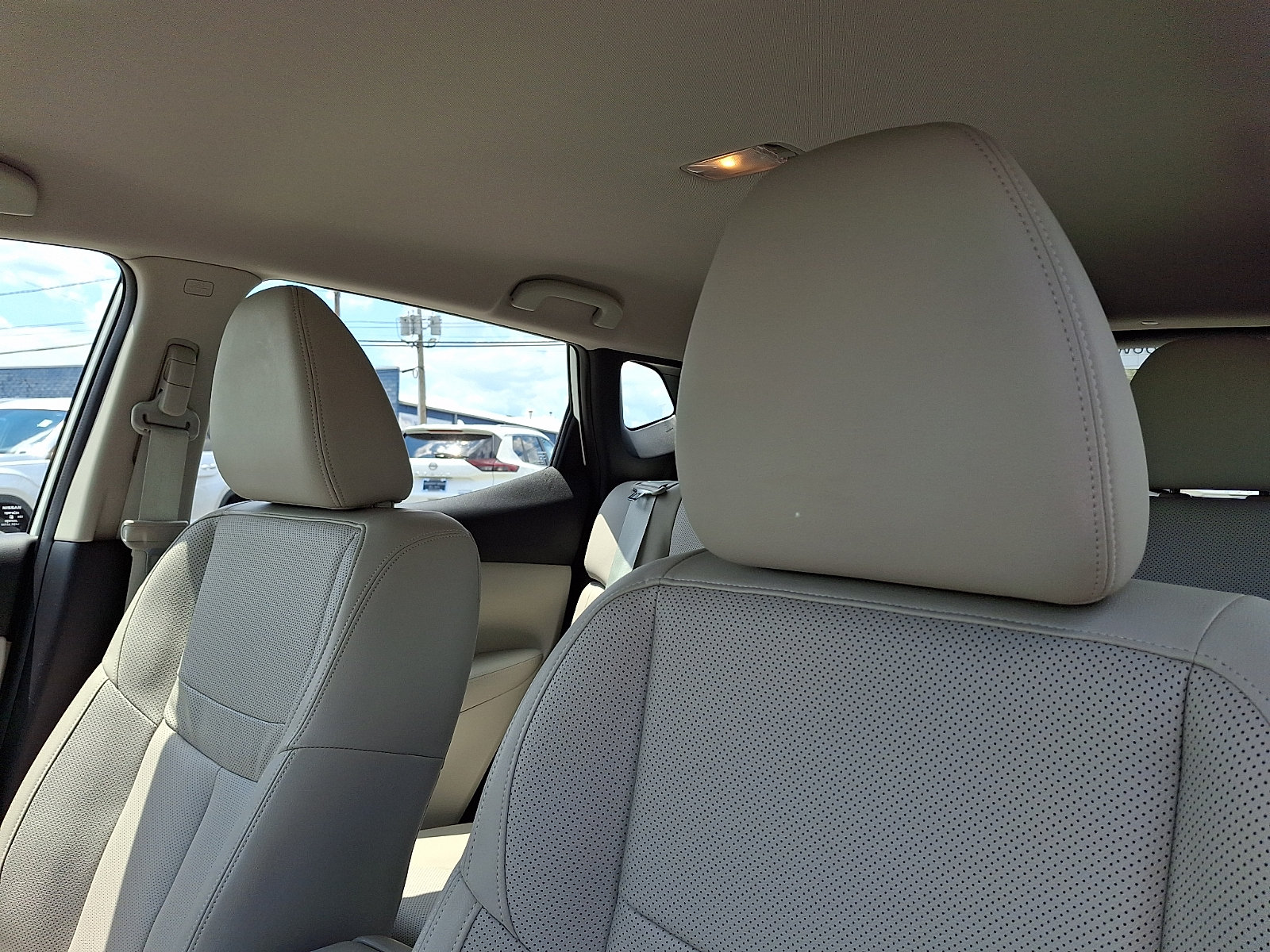 Certified 2022 Nissan Rogue Sport SL AWD/4WD image 14