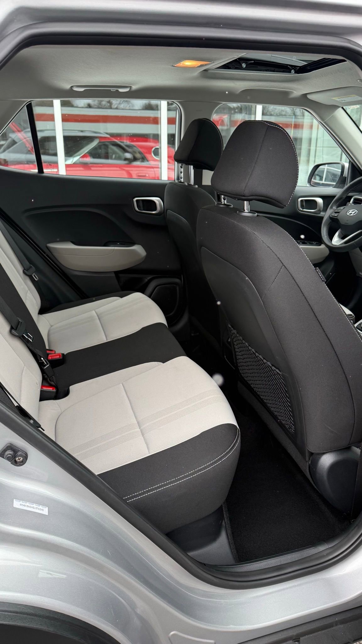 Used 2025 Hyundai Venue SEL image 14