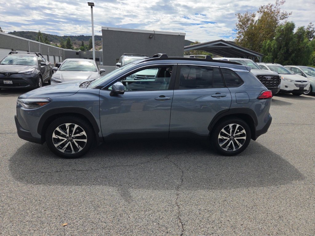 Certified 2023 Toyota Corolla Cross XLE w/ Convenience Package AWD/4WD image 2