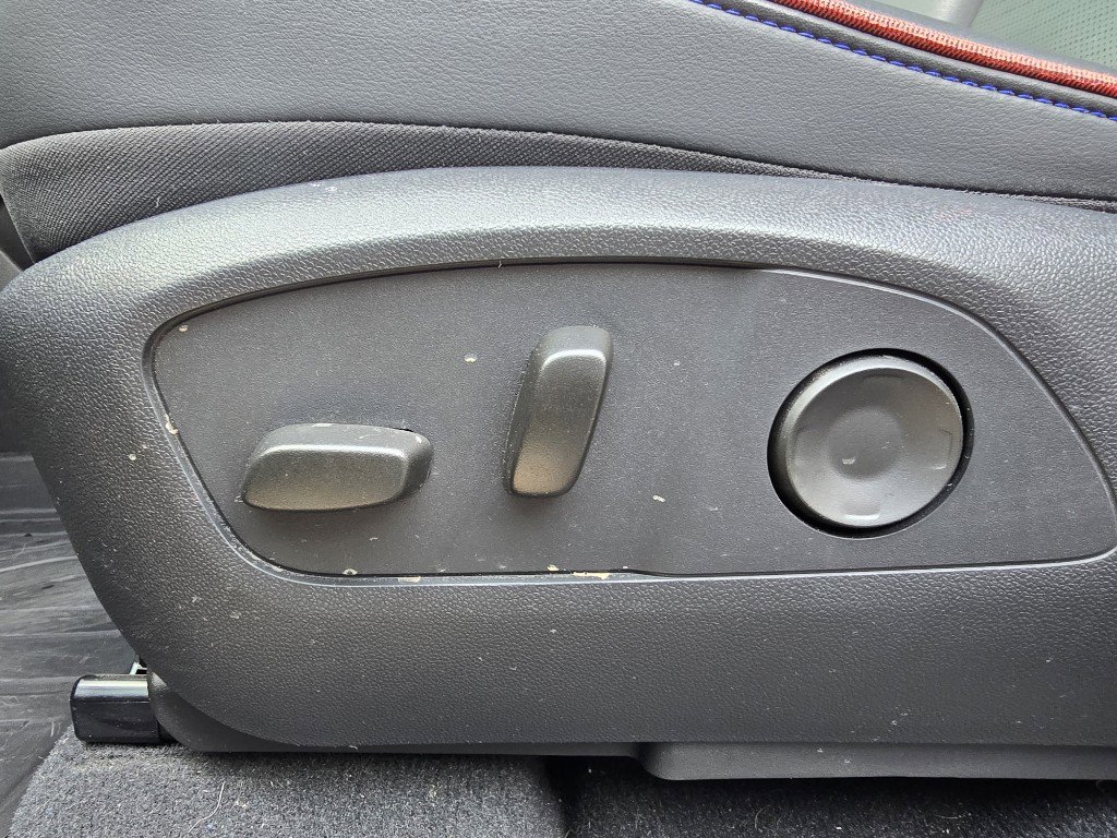 Used 2024 Chevrolet Silverado EV RST image 14