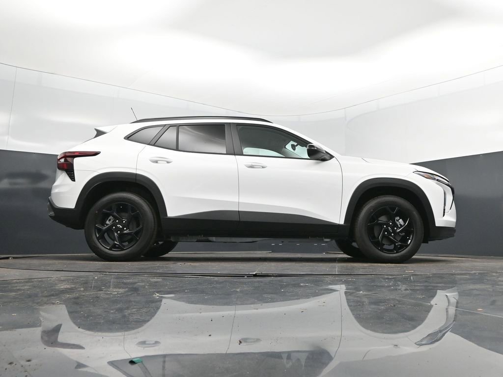 New 2026 Chevrolet Trax LT w/ Driver Confidence Package FWD image 43