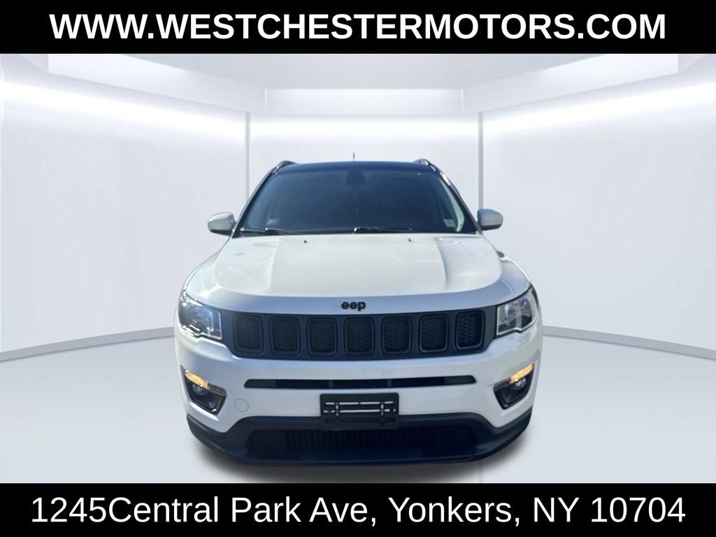 Used 2021 Jeep Compass Latitude w/ Sun and Sound Group AWD/4WD image 2