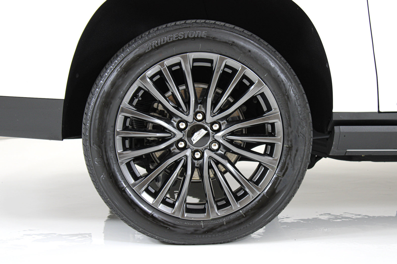 Used 2025 Cadillac Escalade ESV Sport Platinum RWD image 15
