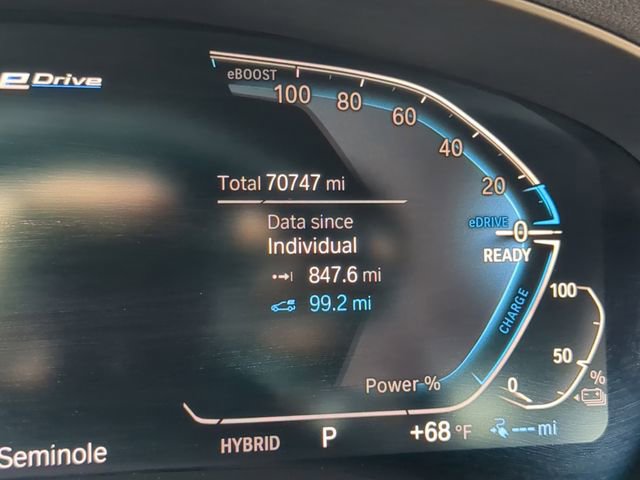 Used 2023 BMW 530e xDrive image 36