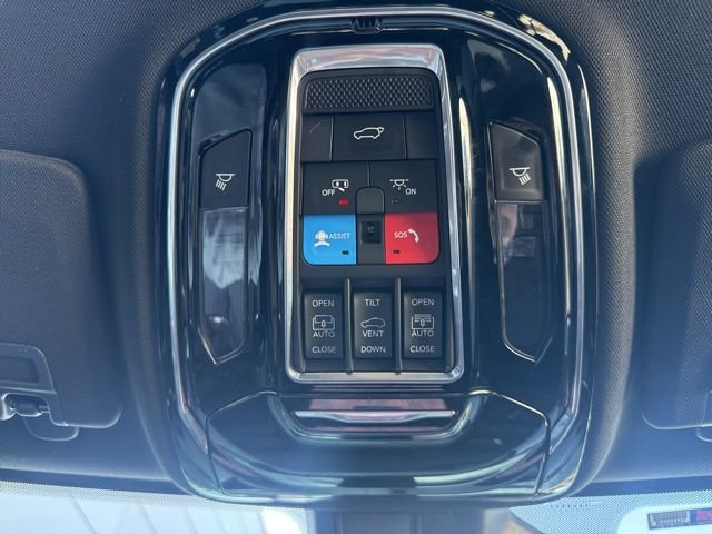 Used 2023 Jeep Grand Cherokee L Overland image 20