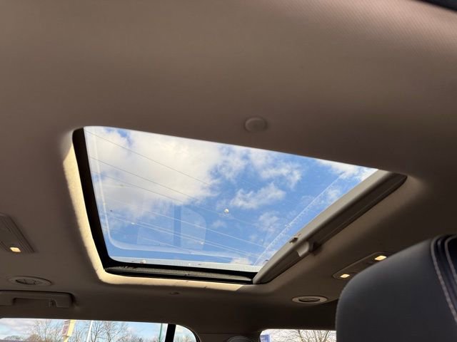 Used 2021 GMC Acadia Denali w/ Denali Ultimate Package image 19