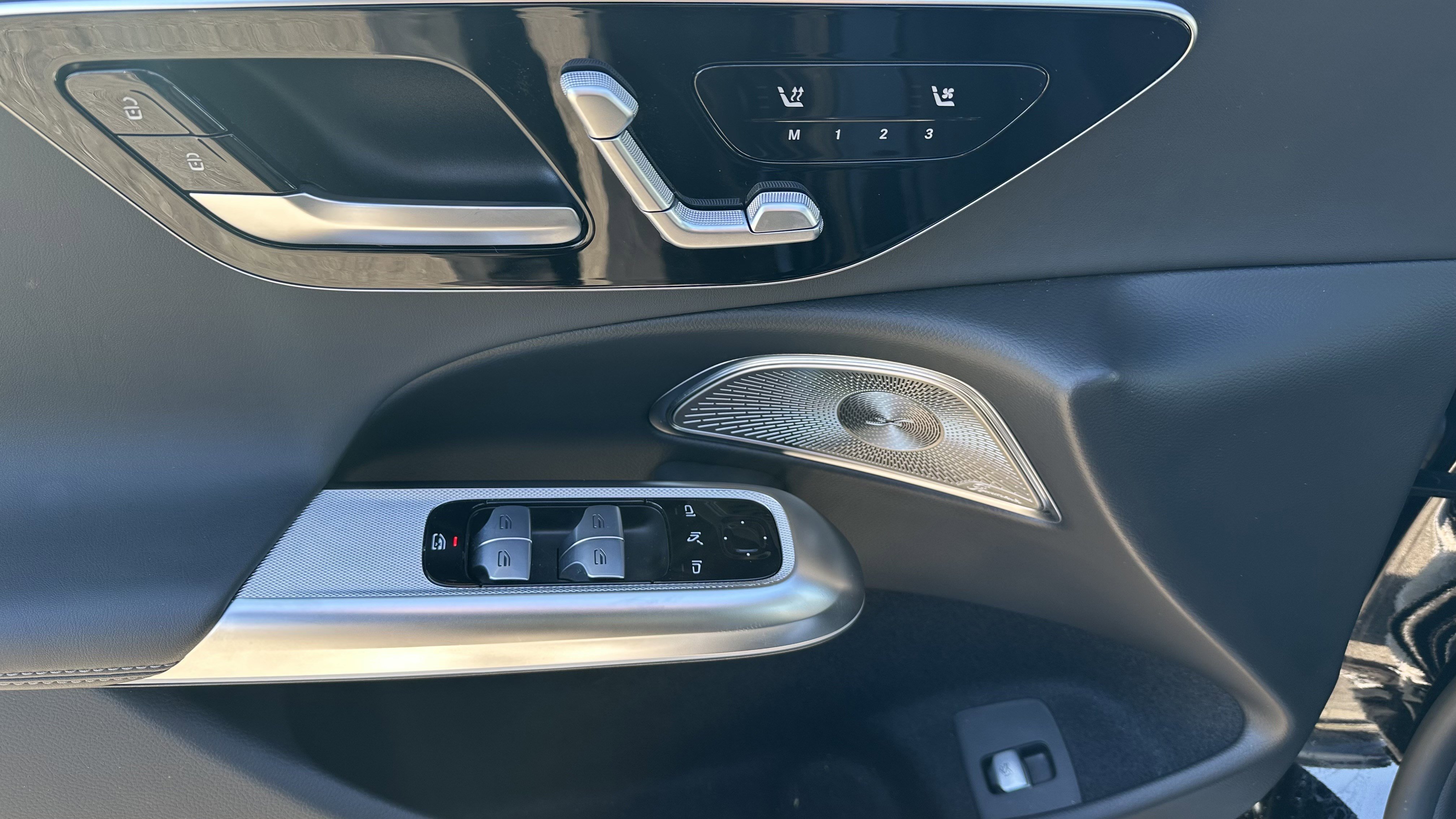 Used 2024 Mercedes-Benz E 450 4MATIC Sedan image 17