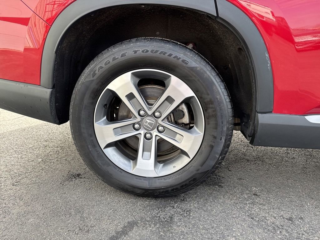 Certified 2025 Honda Pilot EX-L image 9