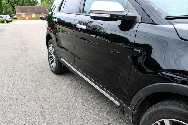 Used 2017 Ford Explorer Platinum image 57
