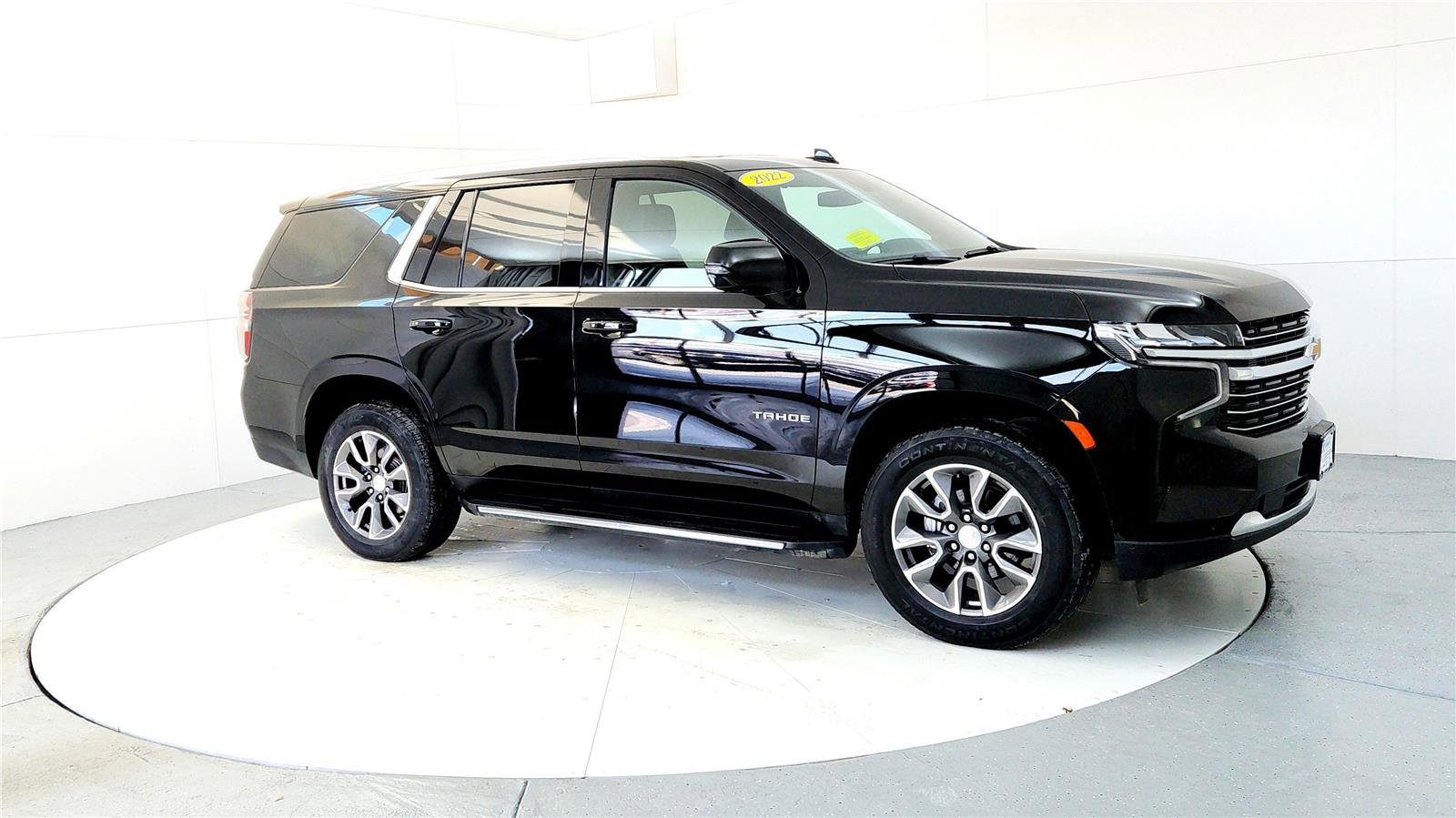 Used 2022 Chevrolet Tahoe LT w/ Luxury Package image 7