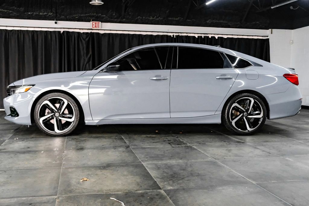 Used 2022 Honda Accord Sport image 11