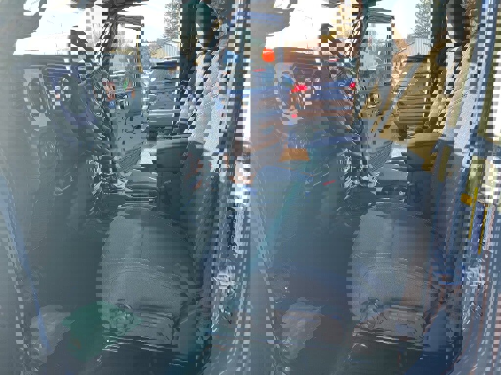 New 2026 Jeep Gladiator Sport image 21