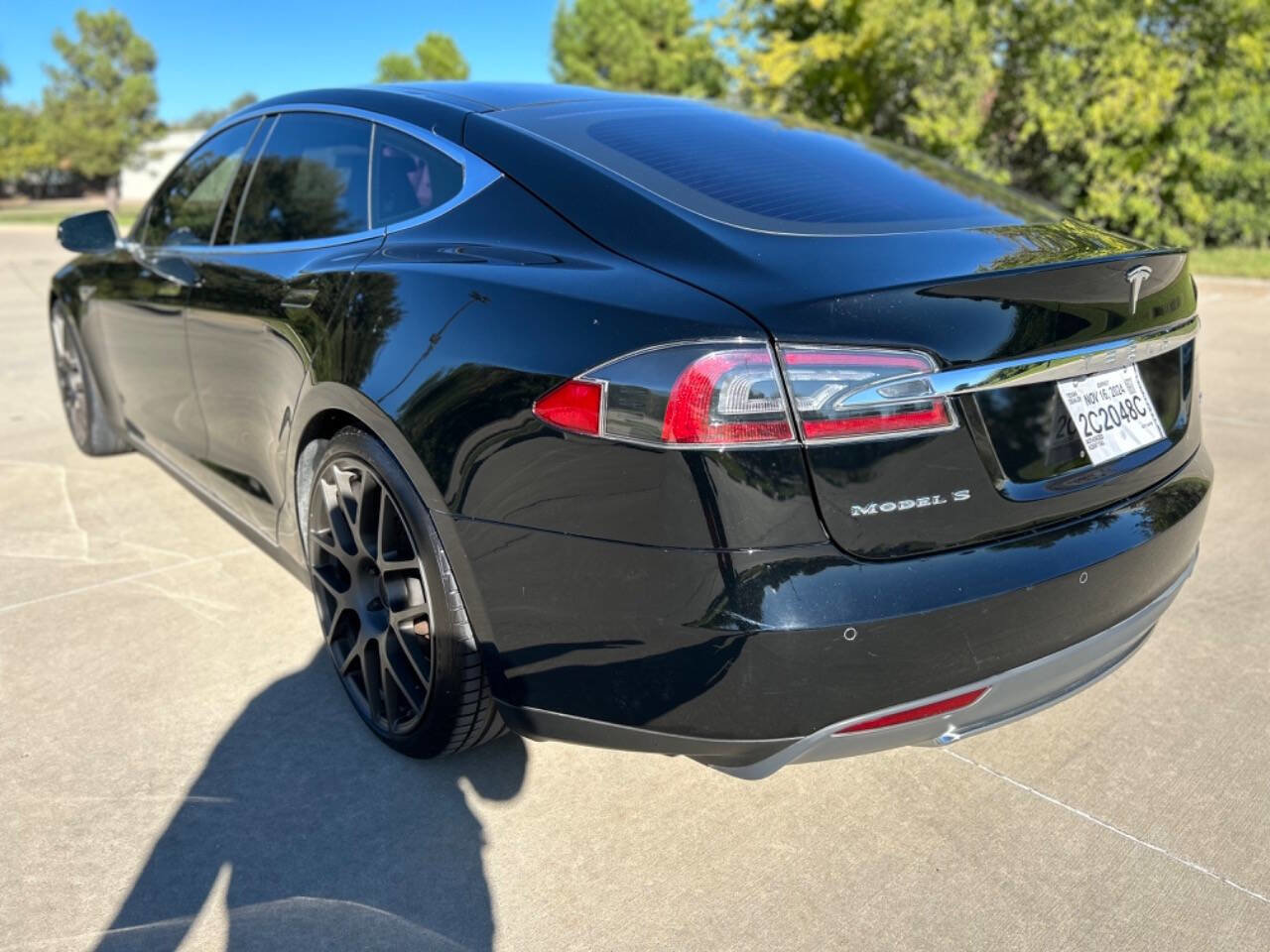 Used 2014 Tesla Model S 85 RWD image 8
