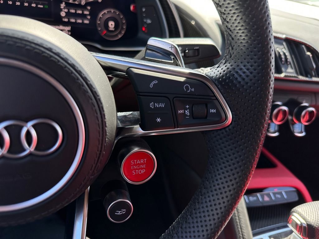 Certified 2022 Audi R8 V10 performance AWD/4WD image 24