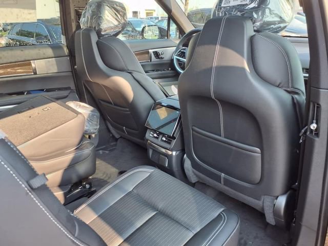 New 2026 Cadillac Vistiq Sport image 21