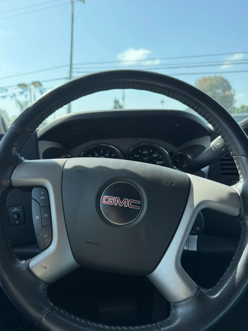 Used 2008 GMC Sierra 2500 SLE w/ Convenience Package AWD/4WD image 20