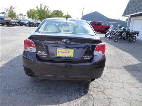 Used 2012 Subaru Impreza 2.0i Premium w/ All-Weather Pkg image 7