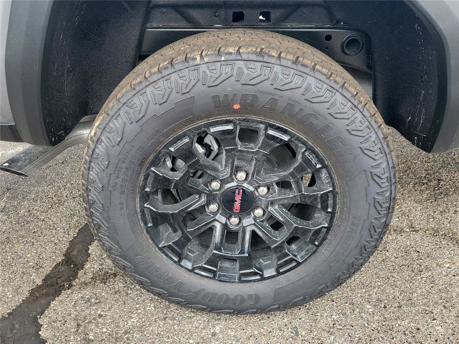 New 2026 GMC Canyon Elevation w/ Convenience Package AWD/4WD image 6