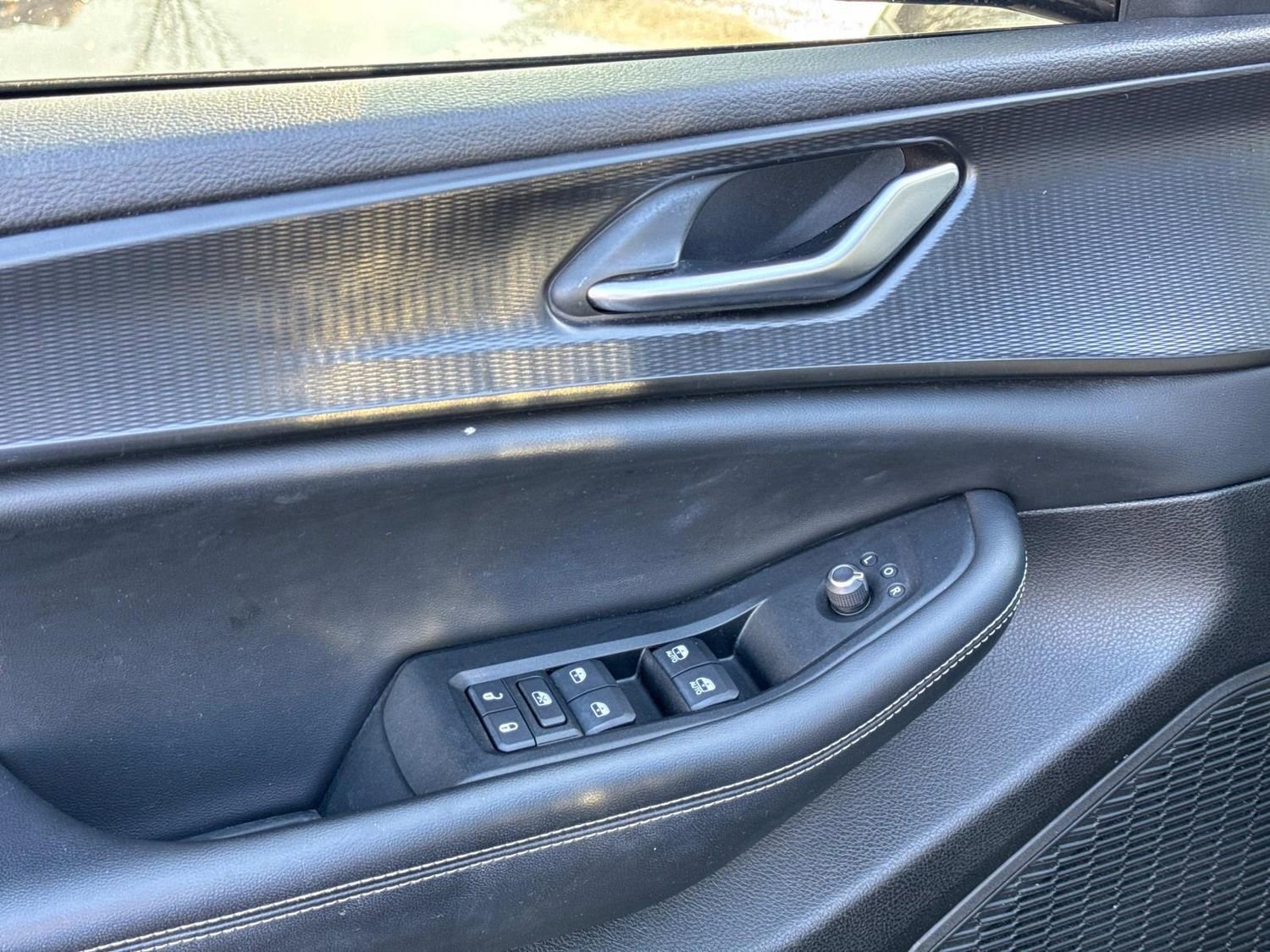 Used 2023 Jeep Grand Cherokee L Altitude image 23