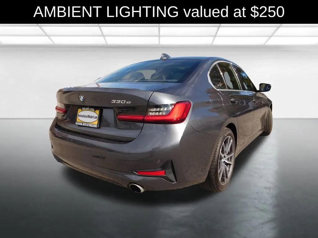Used 2021 BMW 330e xDrive w/ Driving Assistance Package image 6