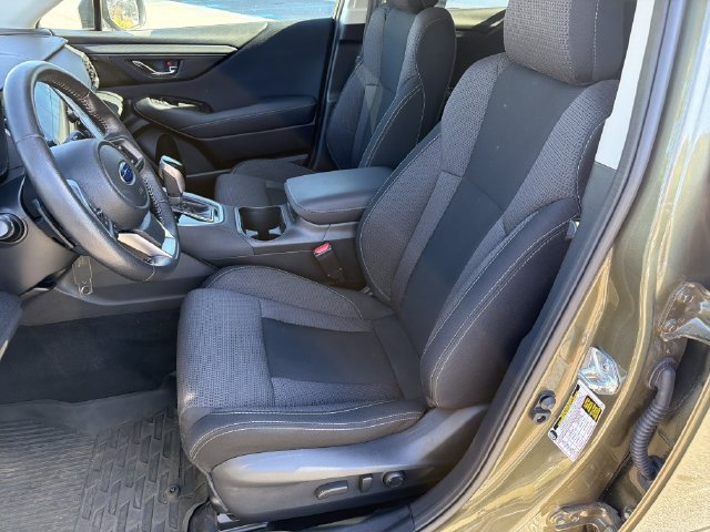 Used 2022 Subaru Outback Premium AWD/4WD image 11
